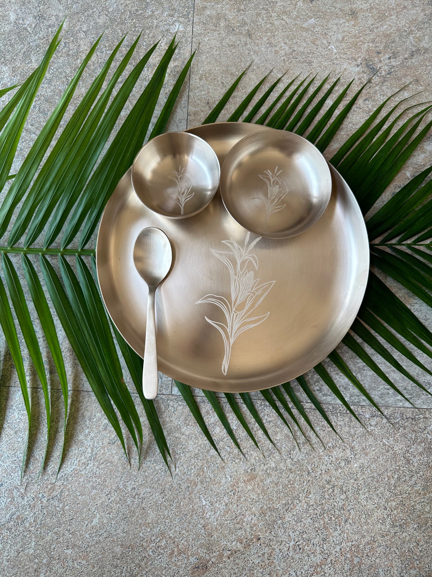 Annapurna Set (4 pieces-including spoon)