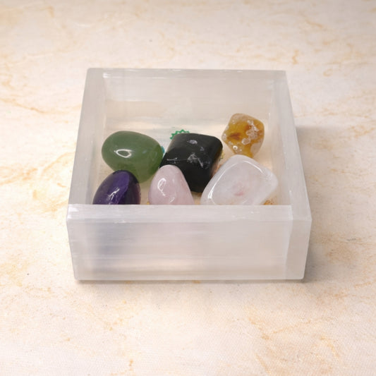 Abundance Tumbles Set with Square Selenite Tray