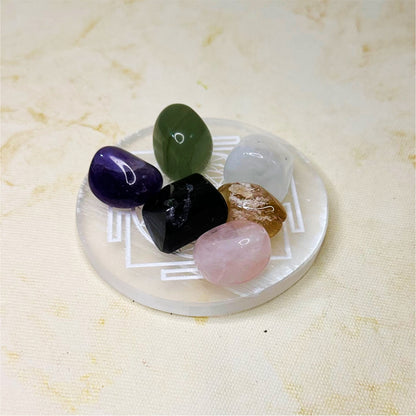 Abundance Tumbles Set with Round Selenite Plate